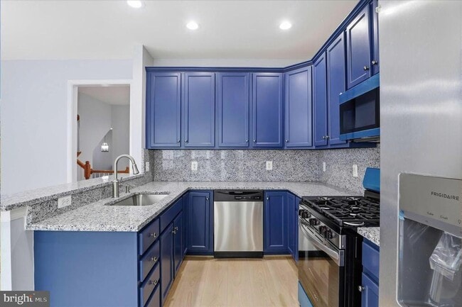 Building Photo - 5307 Granite Step Trail