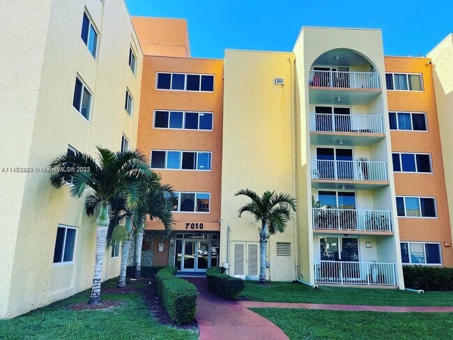 Building Photo - 7010 NW 186th St