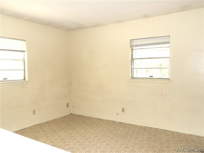 Building Photo - 9381 S Istachatta Rd