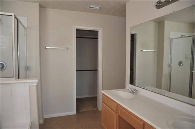 Building Photo - 21610 Stonecross Terrace Ln