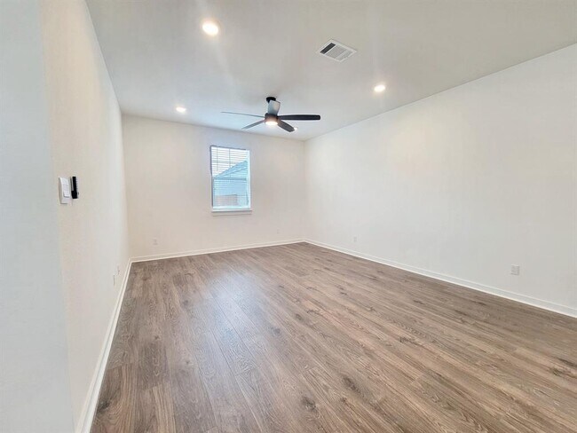 Building Photo - 2514 Rose Archer Ln