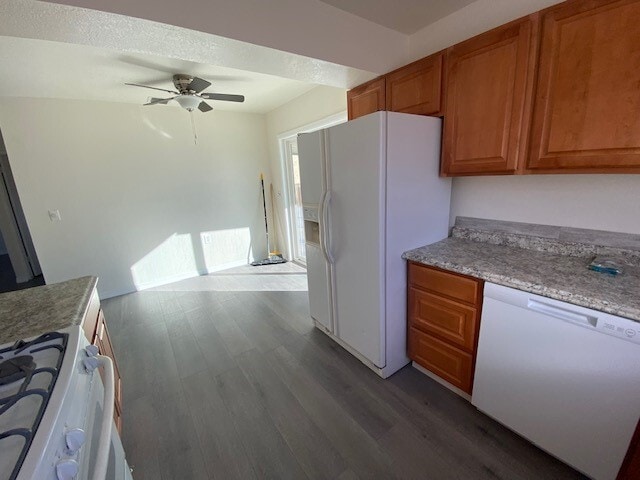 Building Photo - 1460 Tonto Dr