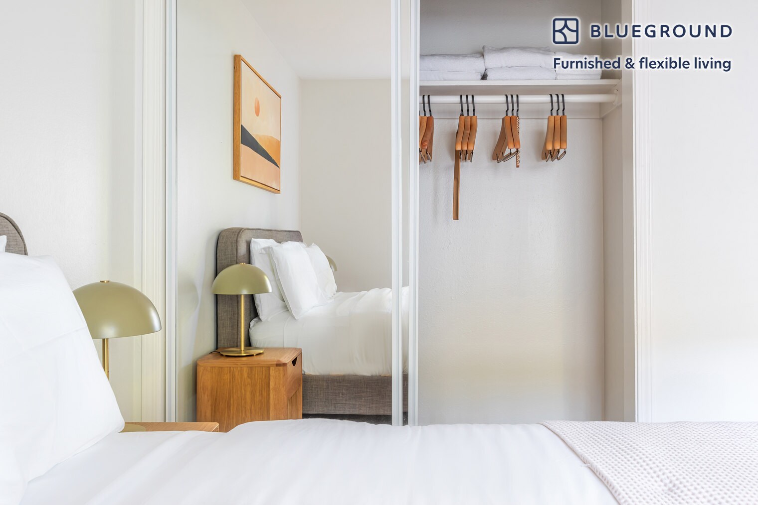 Building Photo - 141 Wellesley Cres