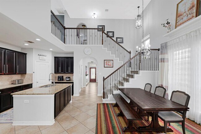 Building Photo - 10009 Boulder Bend Ln