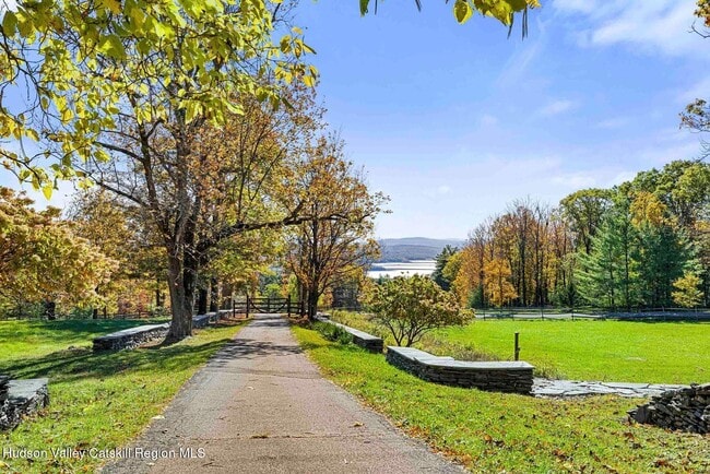 Building Photo - 114 Chase Rd