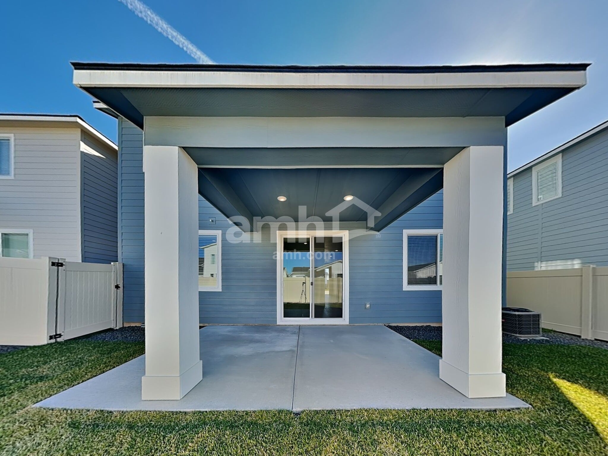 Building Photo - 11482 W Mesquite St