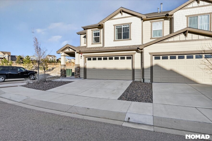 Building Photo - 15627 Kitchener Way