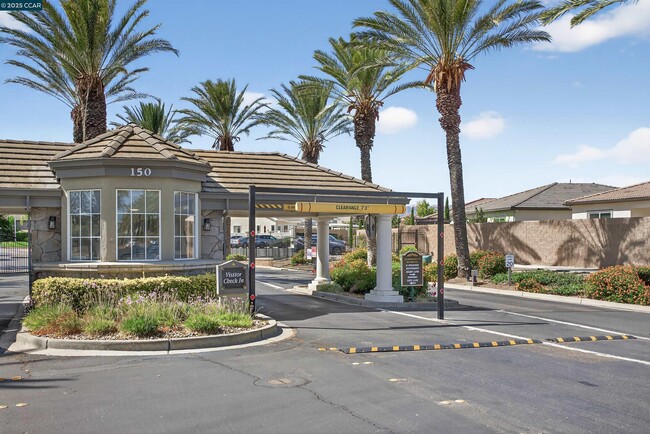 Building Photo - 281 Black Amber Way