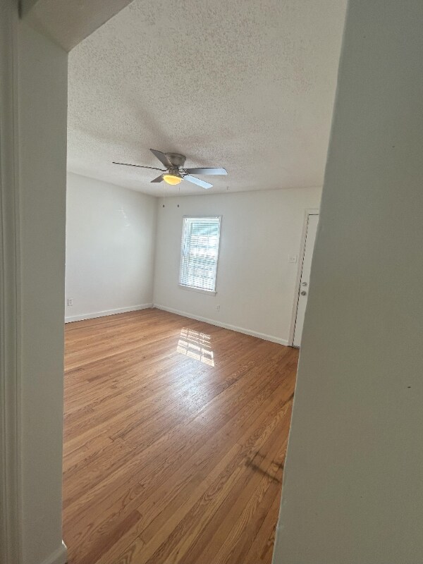 Building Photo - 8045 Busiek Ave