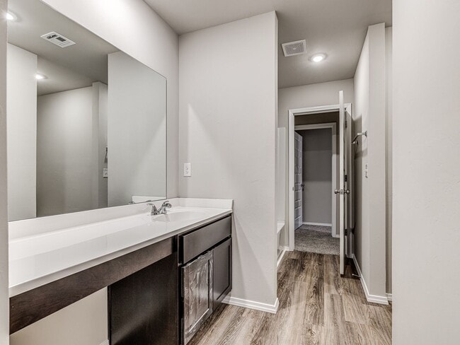 Building Photo - Brand New Construction + 4 bedrooms + Must...