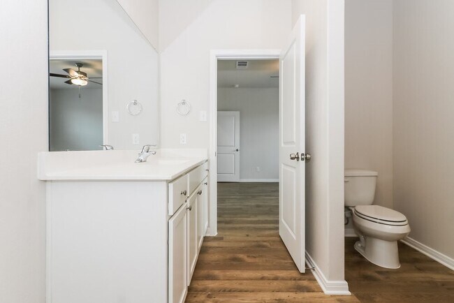 Building Photo - 7518 Tipton Meadow Way