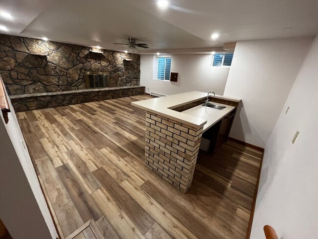 Building Photo - Gorgous Home For Rent In Brush!