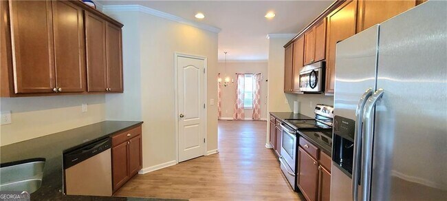 Building Photo - 2472 Mildon Hall Ln