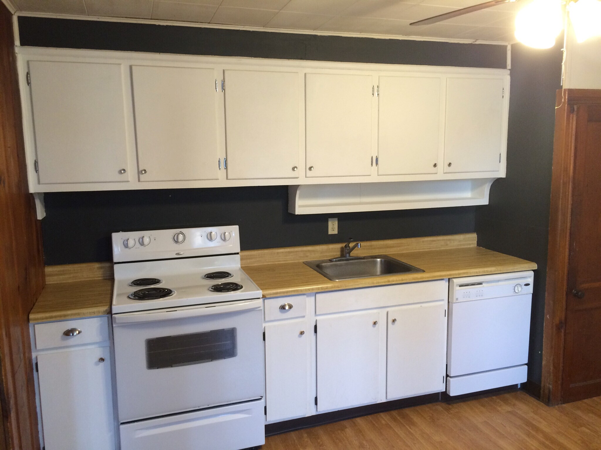 Kitchen with Dishwasher - 6906 Tollgate Rd