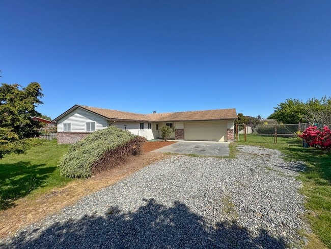 Building Photo - Dungeness Area Home for Lease