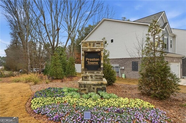 Building Photo - 3860 Pressley Ln