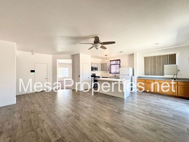 Building Photo - 13034 Lehigh Ct
