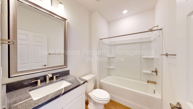 Building Photo - 149 Creek Pebble Dr