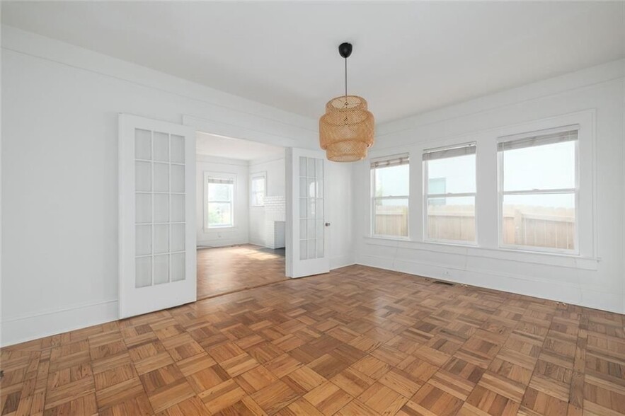 Building Photo - 257 Stovall St SE