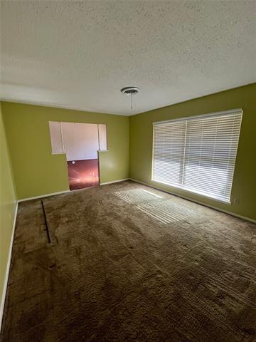 Building Photo - 3218 Santa Monica Dr