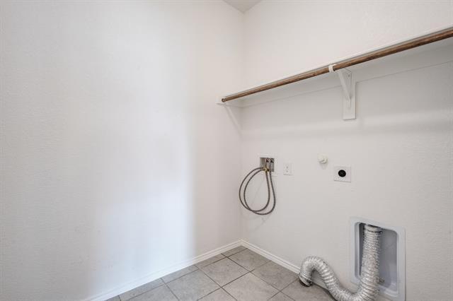 Building Photo - 5529 Las Lomas Ln