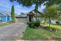 Building Photo - 9028 Manana St