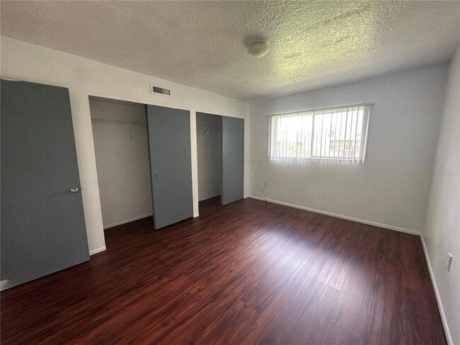 Building Photo - 1000 Lake of the Woods Blvd
