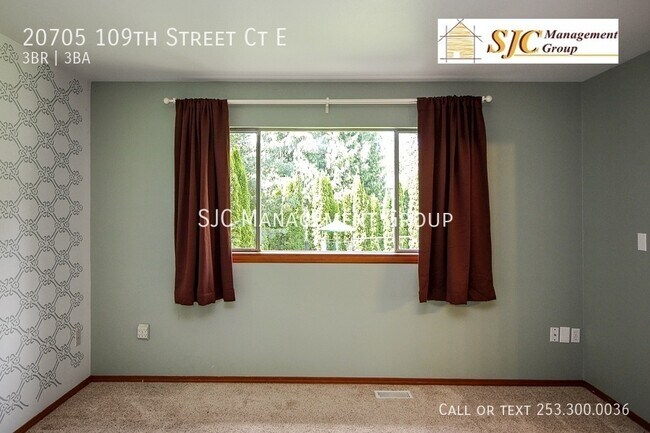 Building Photo - Beautiful 3 bedroom, 2.5 bath, 1800 sq ft ...