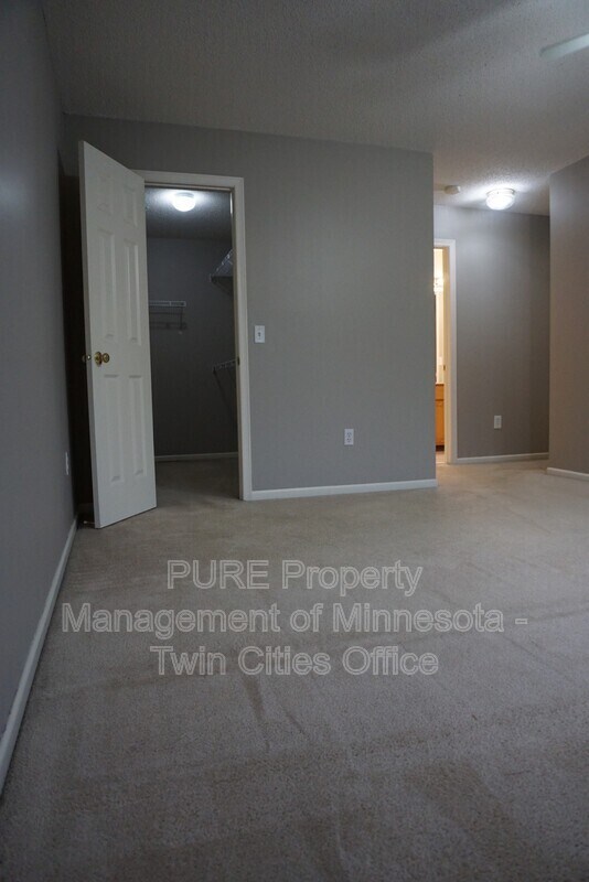 Building Photo - 506 Mariner Way