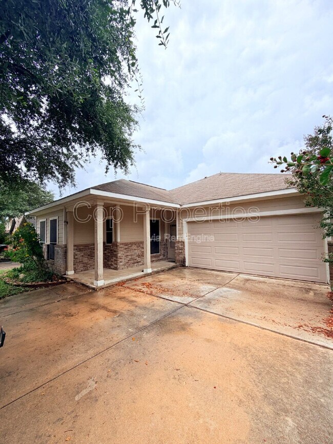 Building Photo - 6711 Buckhorn Cliff