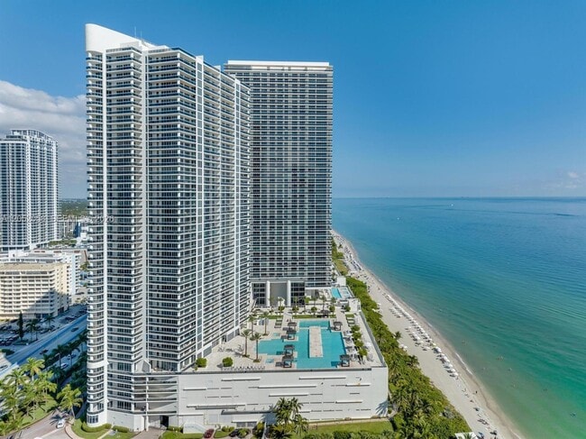 Building Photo - 1800 S Ocean Dr
