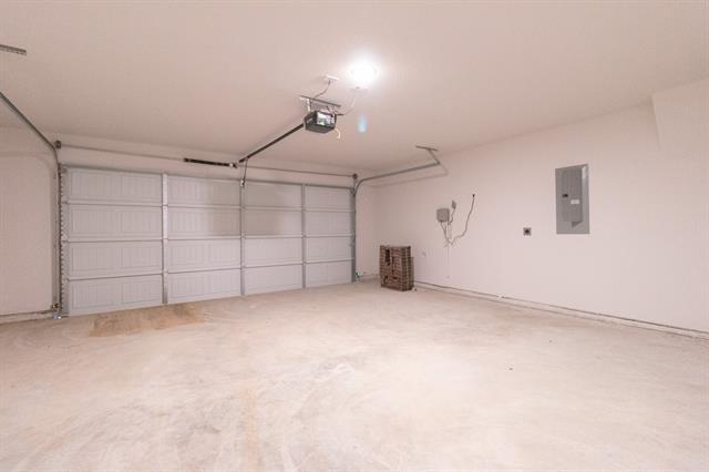 Building Photo - 1041 Verde Vly Ln