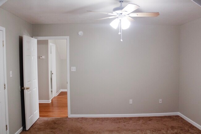 Building Photo - 7650 Emory Cove Way