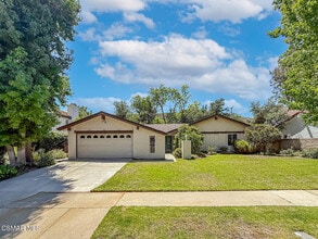 Building Photo - 3761 Patrick Henry Pl