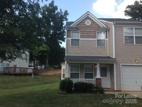 Building Photo - 336 Doughton Ln