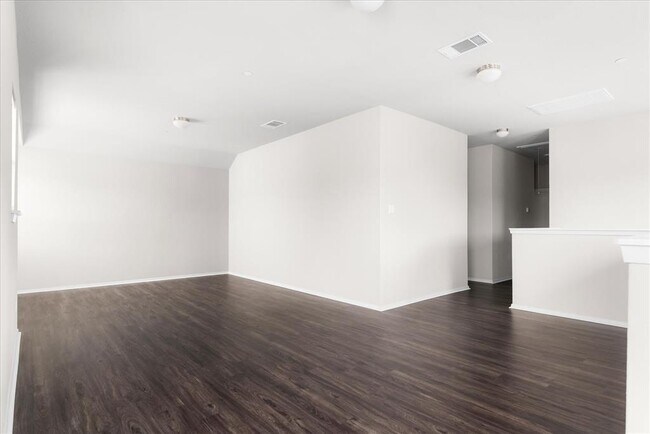 Building Photo - 2800 Joe Dimaggio Blvd