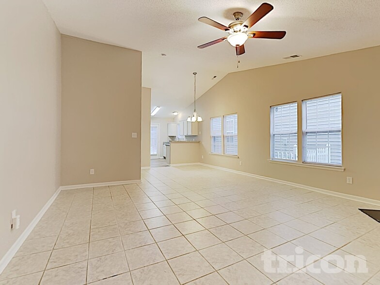 Building Photo - 3014 Great Falls Dr
