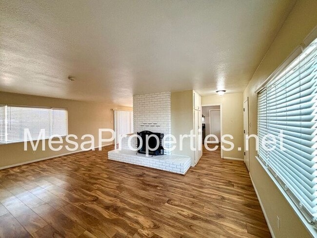 Building Photo - 15090 Acoma Rd
