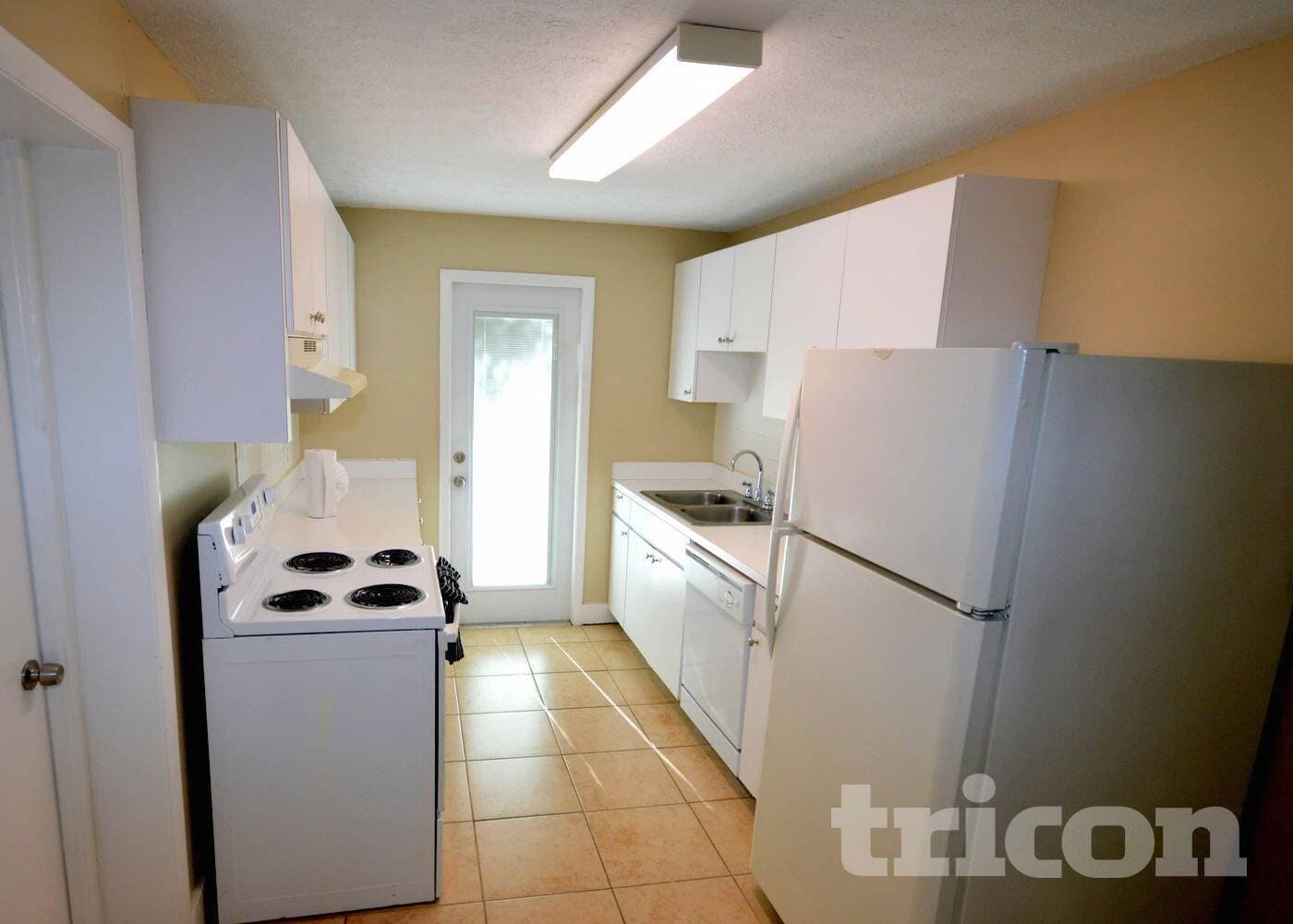 Building Photo - 7707 Silver Oak Ln