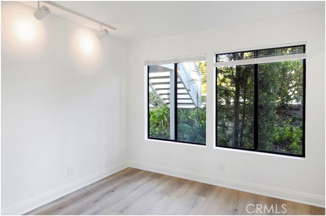 Building Photo - 2119 Calle Ola Verde