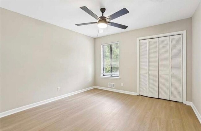 Building Photo - 5500 Gibson Dr
