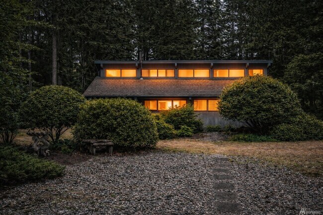 Building Photo - 20378 State Rte 20