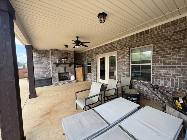 Building Photo - 1385 Witherspoon Dr