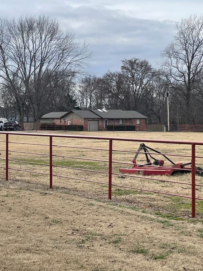Primary Photo - 3 bedroom 2 bath in Rogers, ALL UTILITIES ...