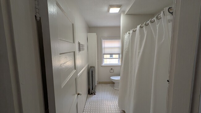 Building Photo - 294 Boston Ave