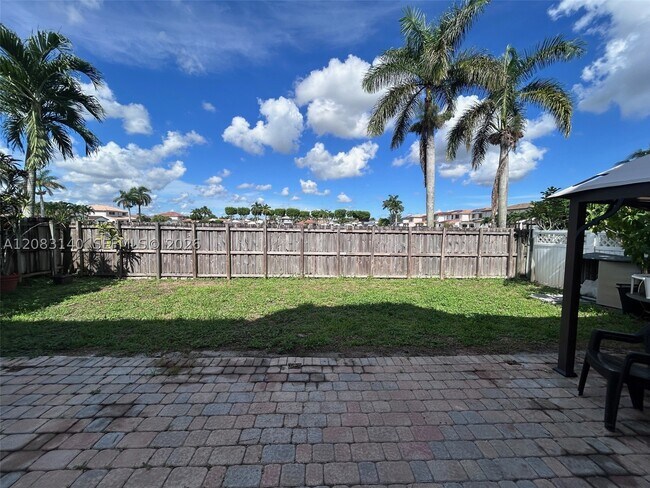 Building Photo - 6528 SW 158th Pass