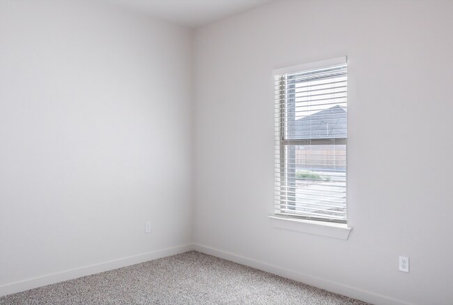 Building Photo - 7024 40th St