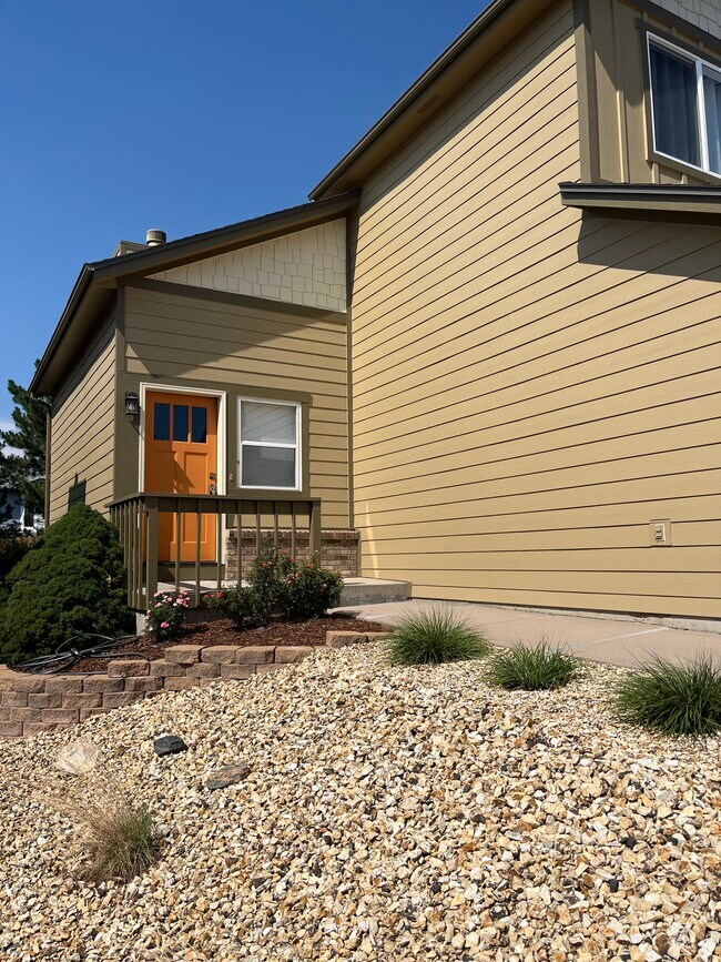 Building Photo - 6626 Chantilly Pl