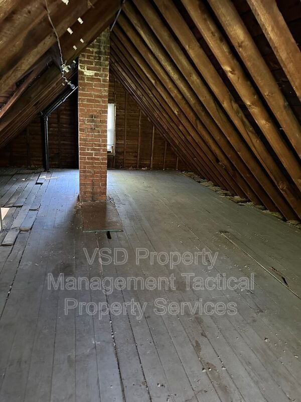 Building Photo - 3901 W 36th St