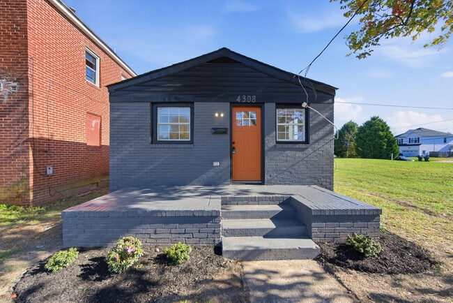 Building Photo - 4308 Roanoke Ave